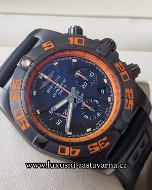 breitling_chronomat_44_raven_002