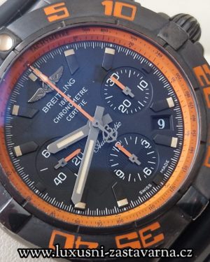 breitling_chronomat_44_raven_015