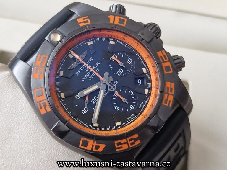 breitling_chronomat_44_raven_016