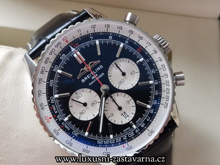 breitling_navitimer_b01_chronograph_46mm_016