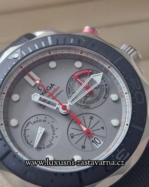 Omega_Seamaster_Diver_300_44mm_014