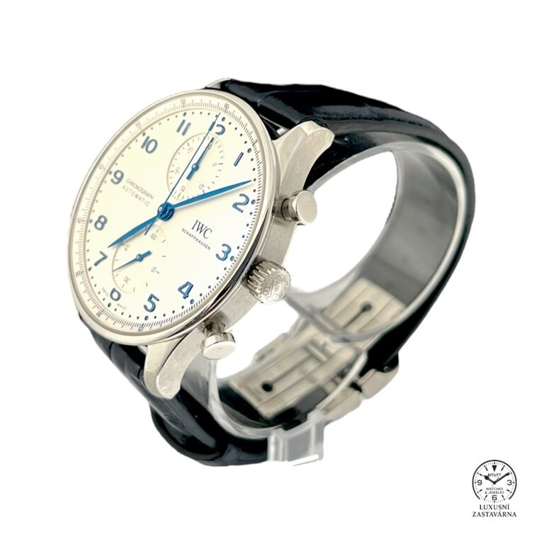 IWC Portuguese Chronograph 41mm (2) IWC Portuguese Chronograph 41mm (2)