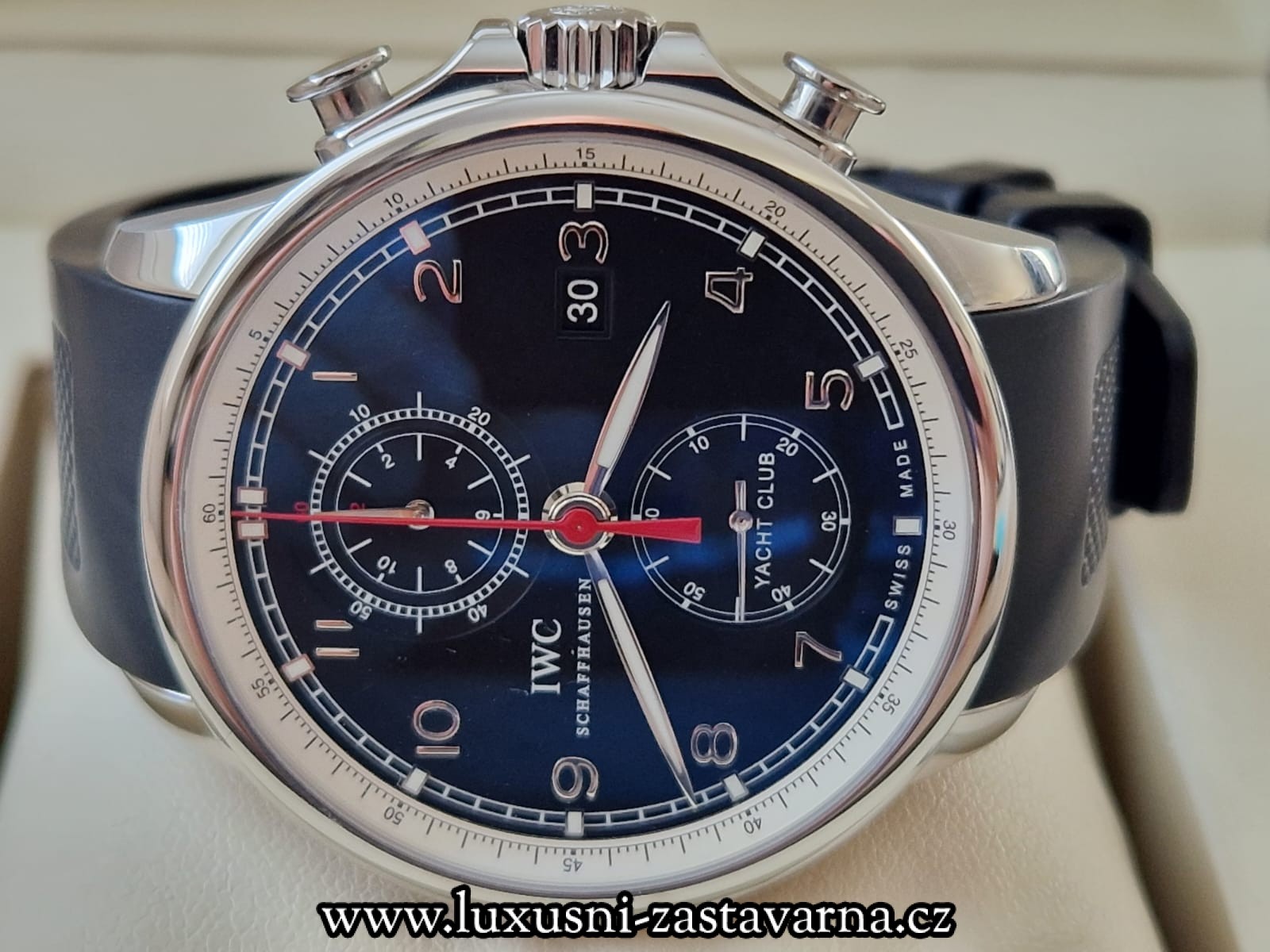 IWC_Portuguese_Yacht_Club_Chrono_45mm_007