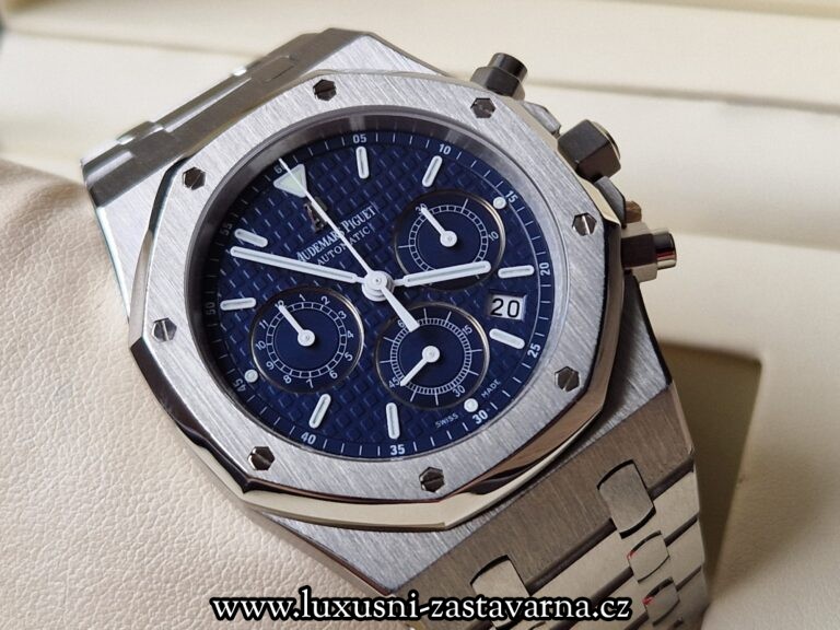 Audermars_Piguet_Royal_Oak_Chronograph_39mm_001
