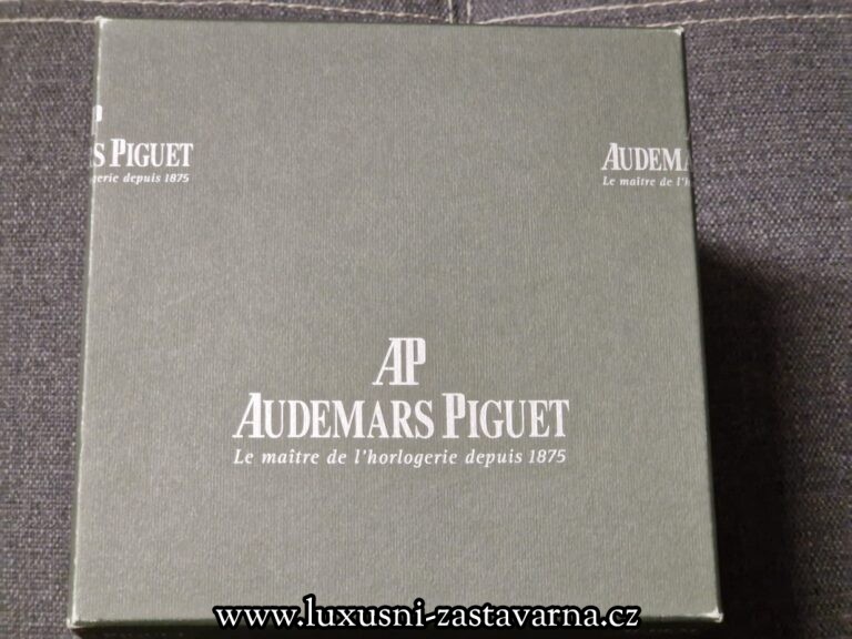 Audermars_Piguet_Royal_Oak_Chronograph_39mm_019