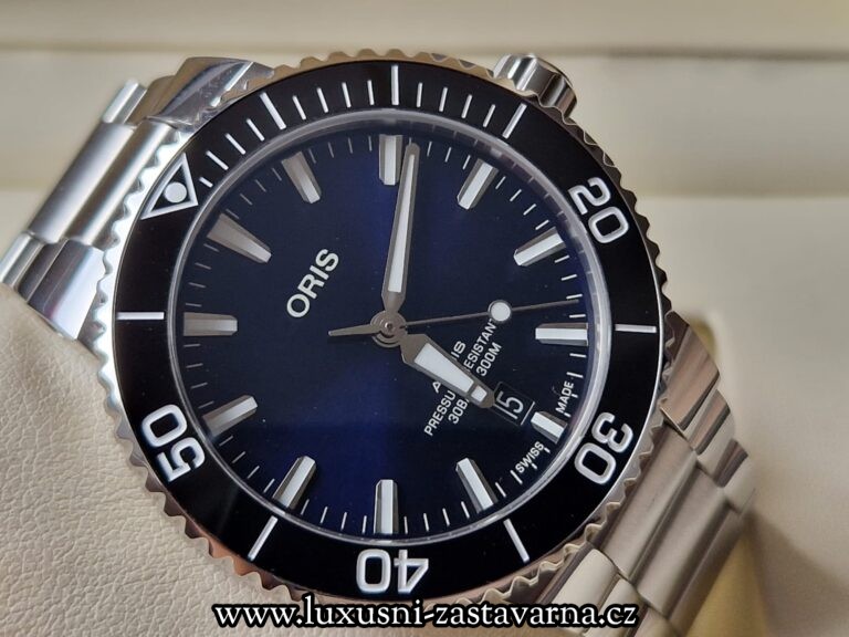 Oris_Aquis_Date_41,5_mm_01