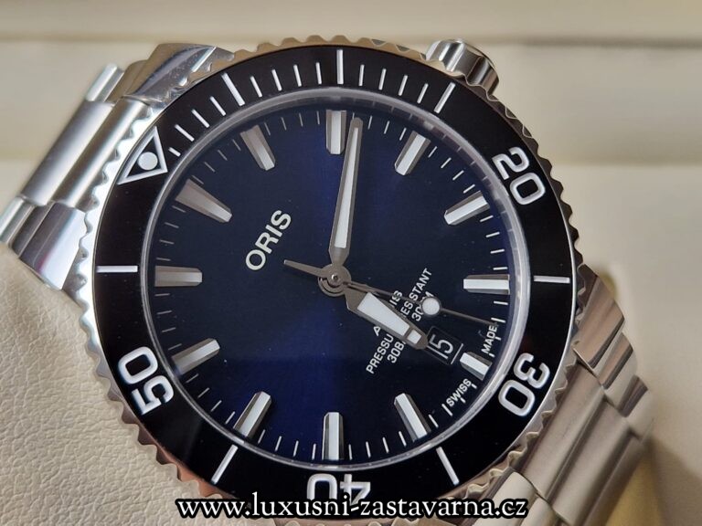 Oris_Aquis_Date_41,5_mm_02