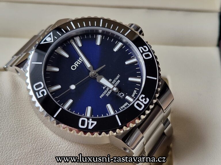 Oris_Aquis_Date_41,5_mm_04