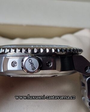 Oris_Aquis_Date_41,5_mm_08