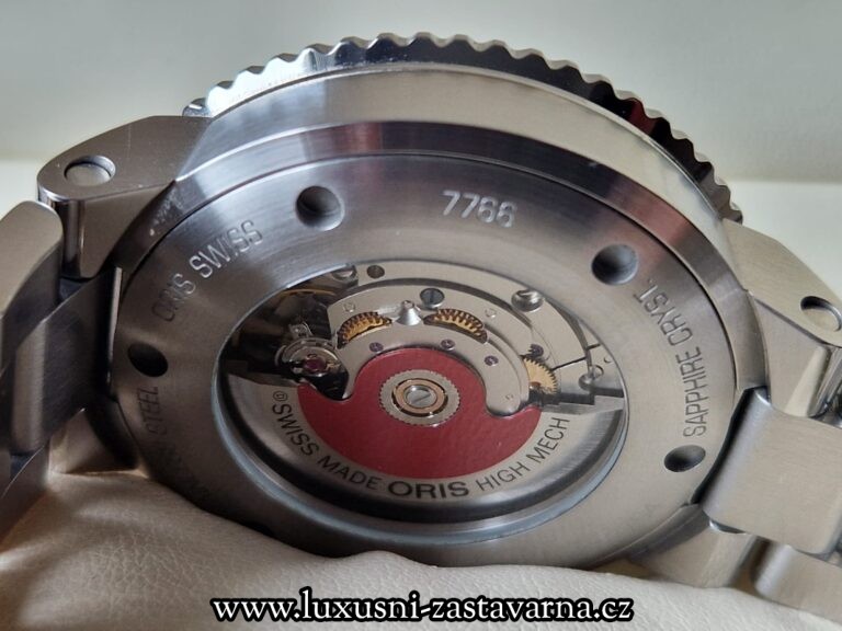 Oris_Aquis_Date_41,5_mm_12