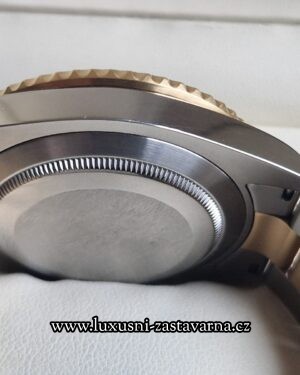 Rolex_Submariner_Date_41mm_011
