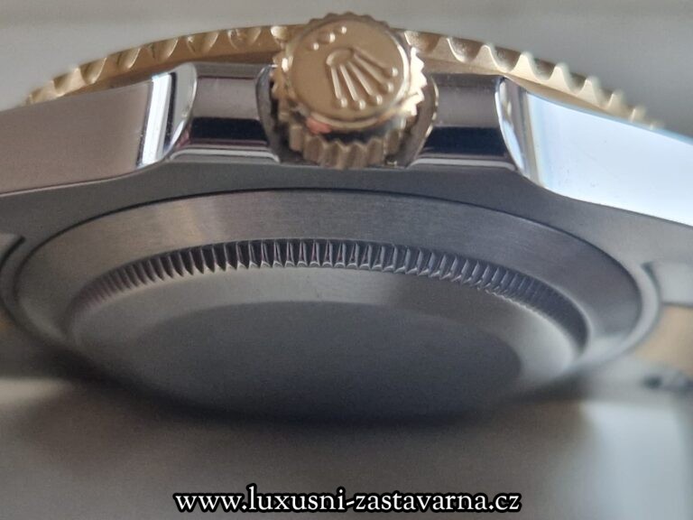 Rolex_Submariner_Date_41mm_013