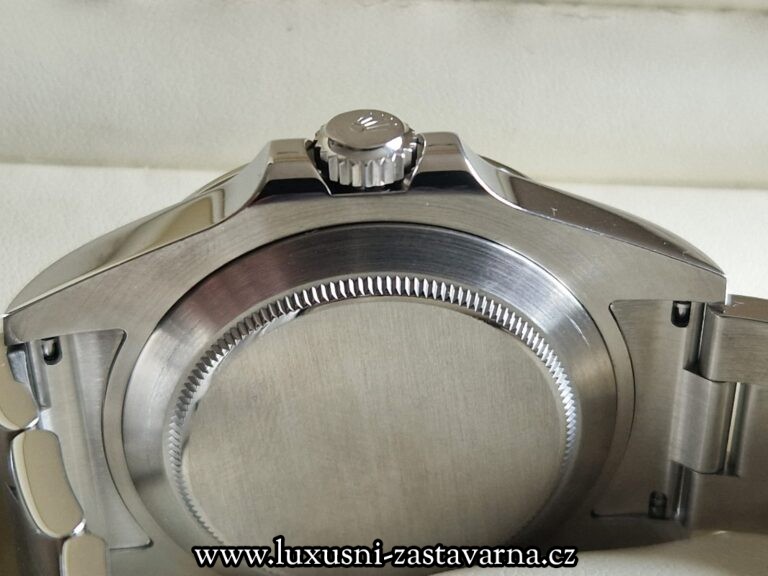 Rolex_Explorer_II_012