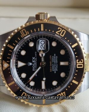 Rolex_Sea-Dweller_43mm_005