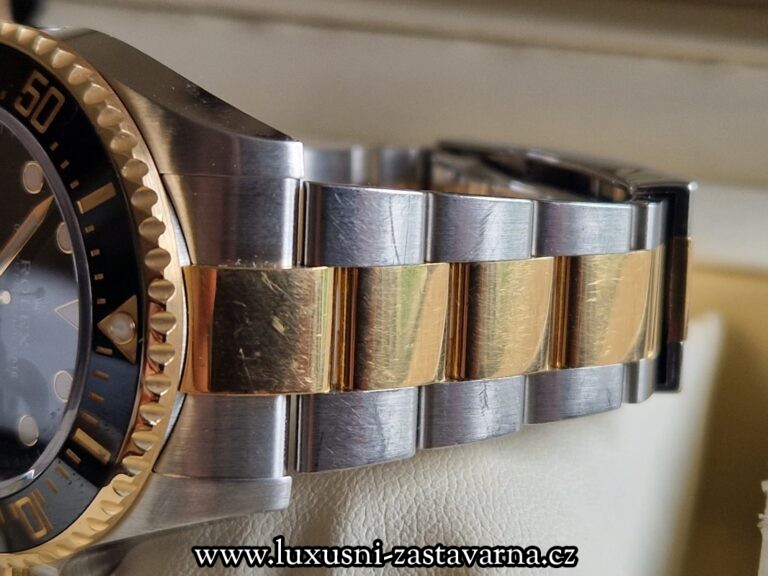 Rolex_Sea-Dweller_43mm_006