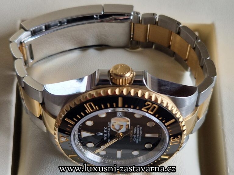 Rolex_Sea-Dweller_43mm_012