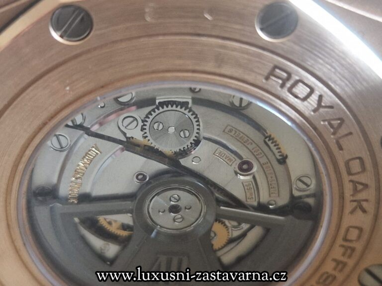 Audermars_Piguet_Royal_Oak_Offshore_Chronograph_44mm_002