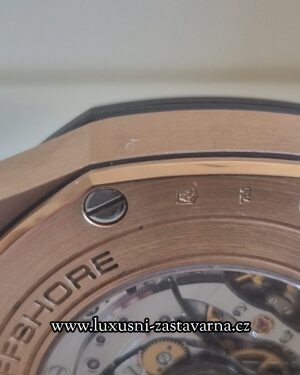 Audermars_Piguet_Royal_Oak_Offshore_Chronograph_44mm_003