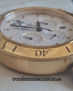 Cartier_Pasha_Yellow_Gold_41mm_004