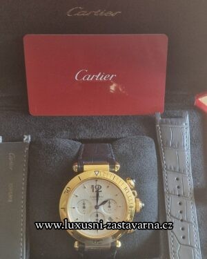 Cartier_Pasha_Yellow_Gold_41mm_010